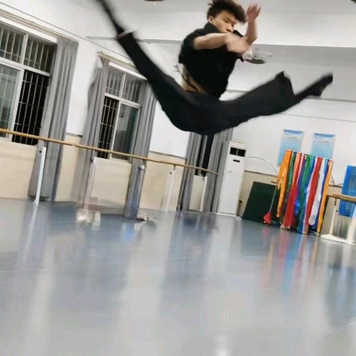 鼓励多喝冰可（增肌版）