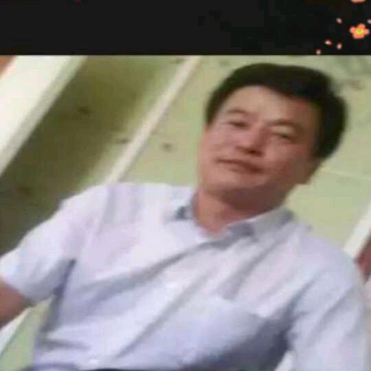 加雄伟