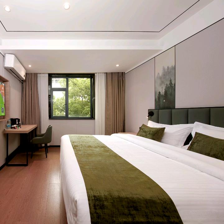 上海格林豪泰江湾地铁站店