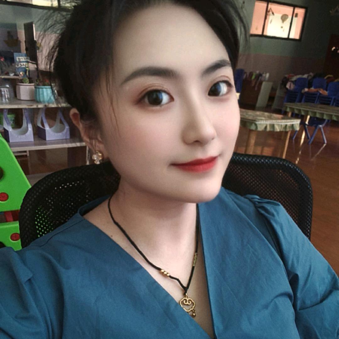 一条小锦李🐟
