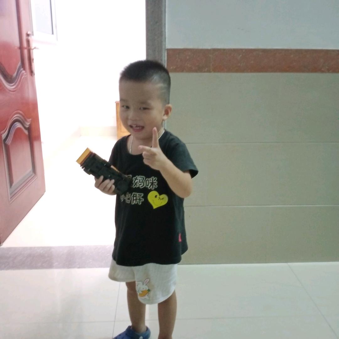 小哪咤🎒