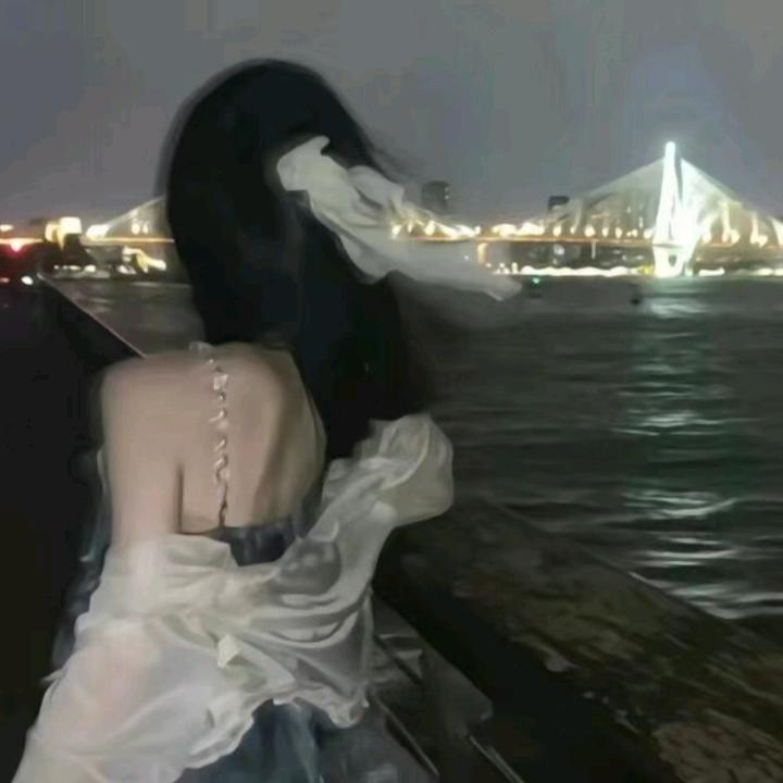 연연.