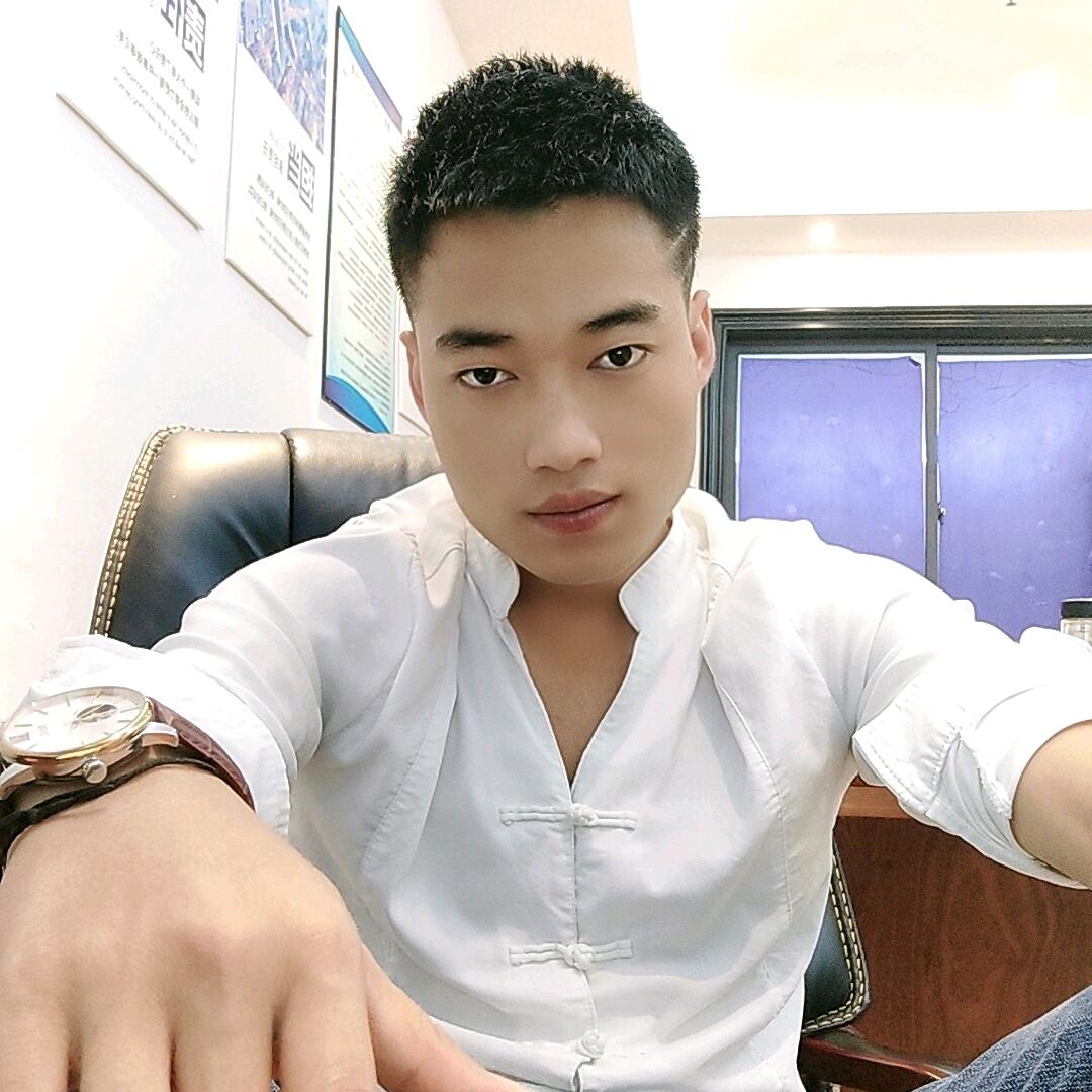 潮 K 娱乐总监
