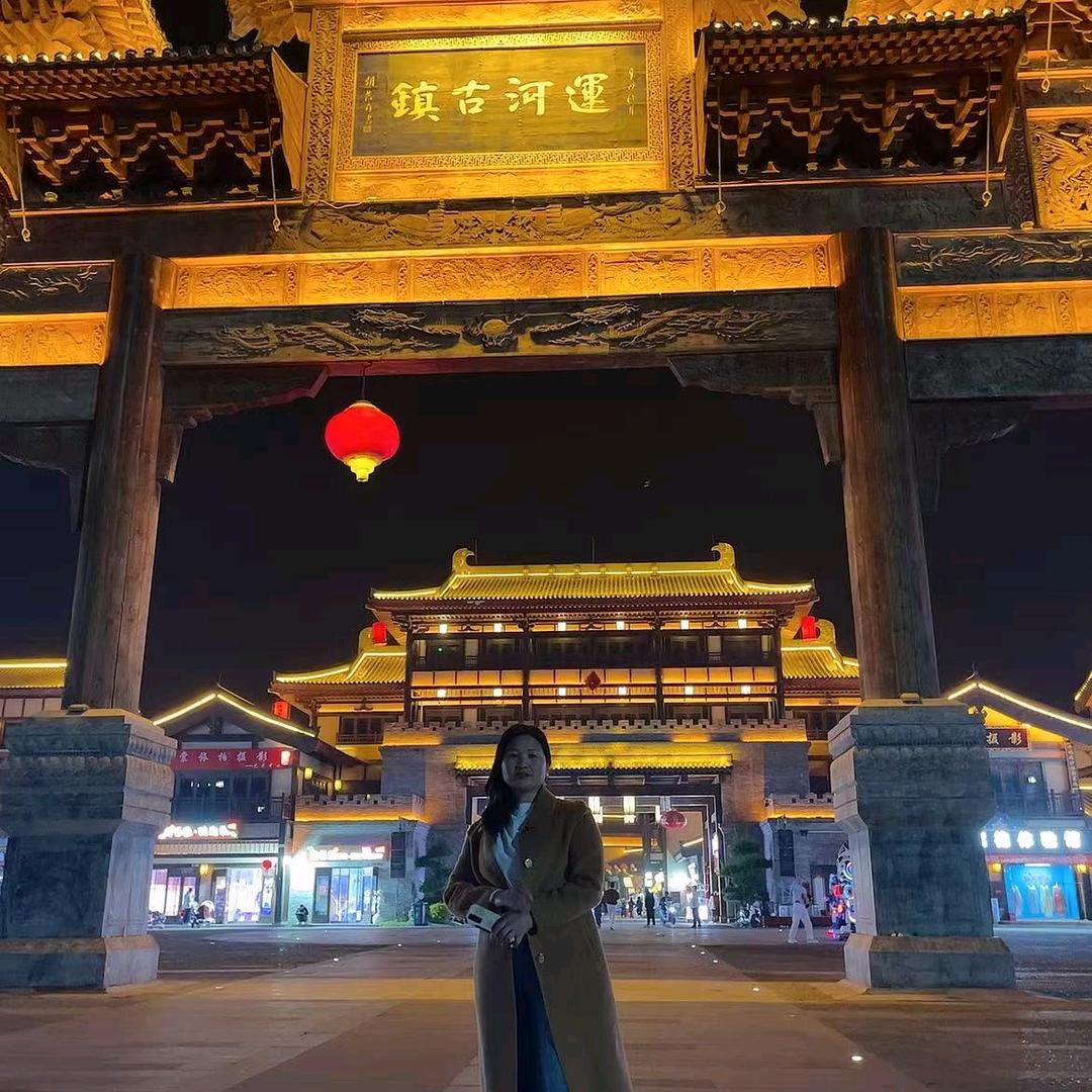 人生路上有你在，幸福一家人😄😄