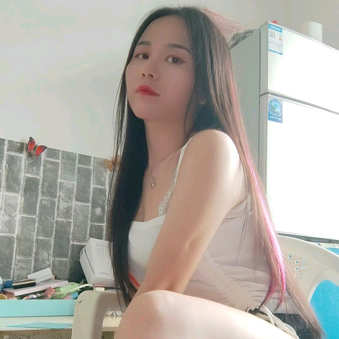 🪷  ⊙  小蕊  ⊙   🎋