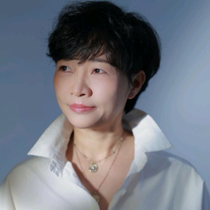 亲子疗愈师 曹薪