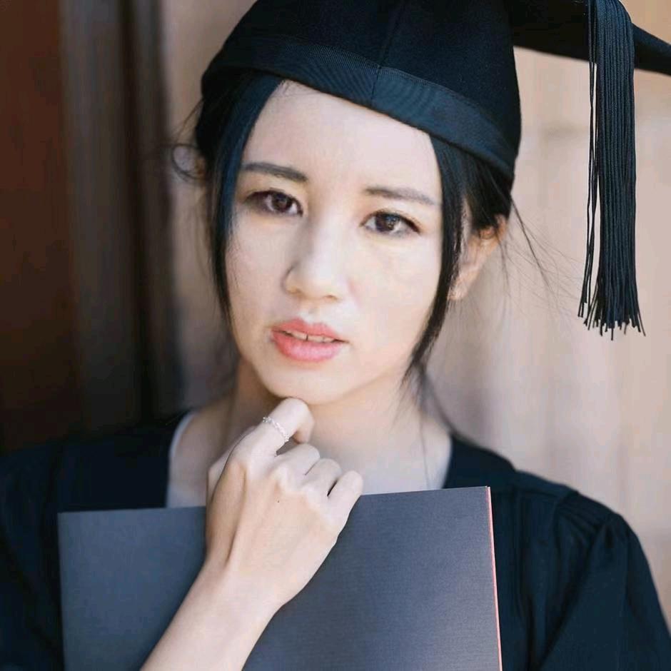 💅笑👉而💋不👈语💅🐑🌹陈