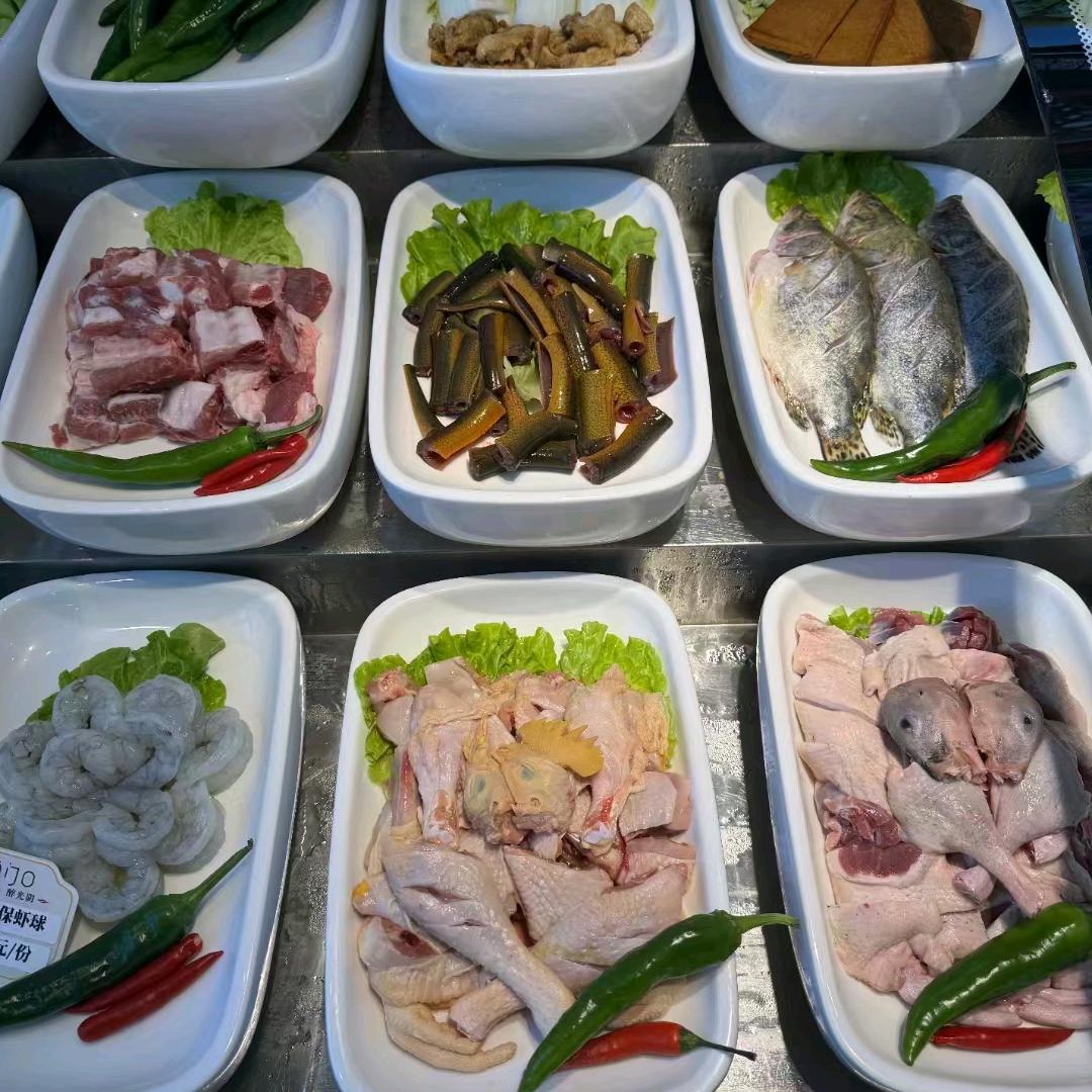 熊二地锅鸡