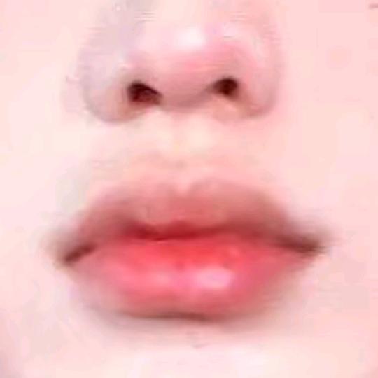 每天睡醒被自己帅一跳