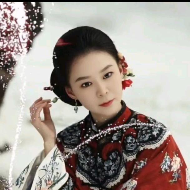 金鱼满塘
