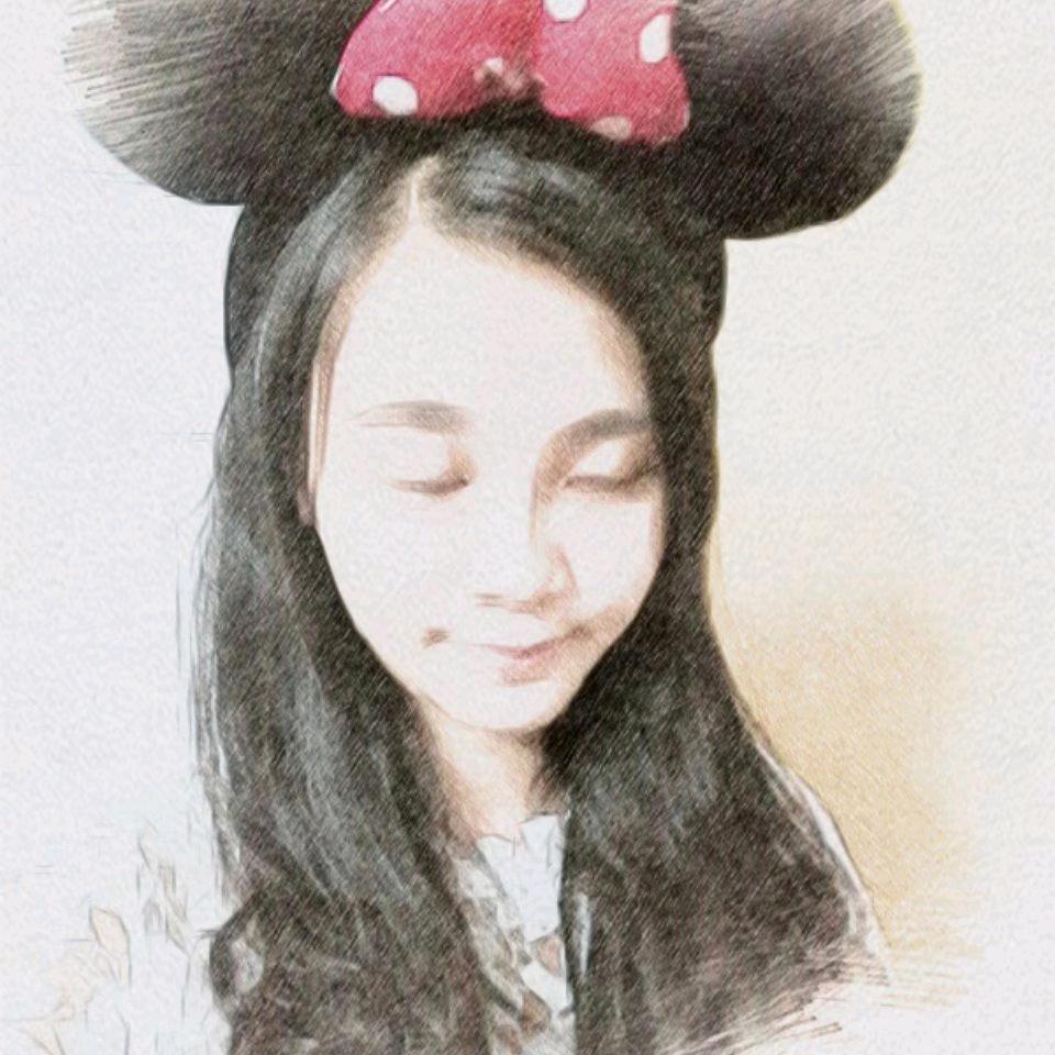 👨‍👩‍👦‍👦蕾's💕