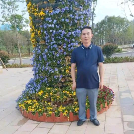 工地？？？小陈哥！！