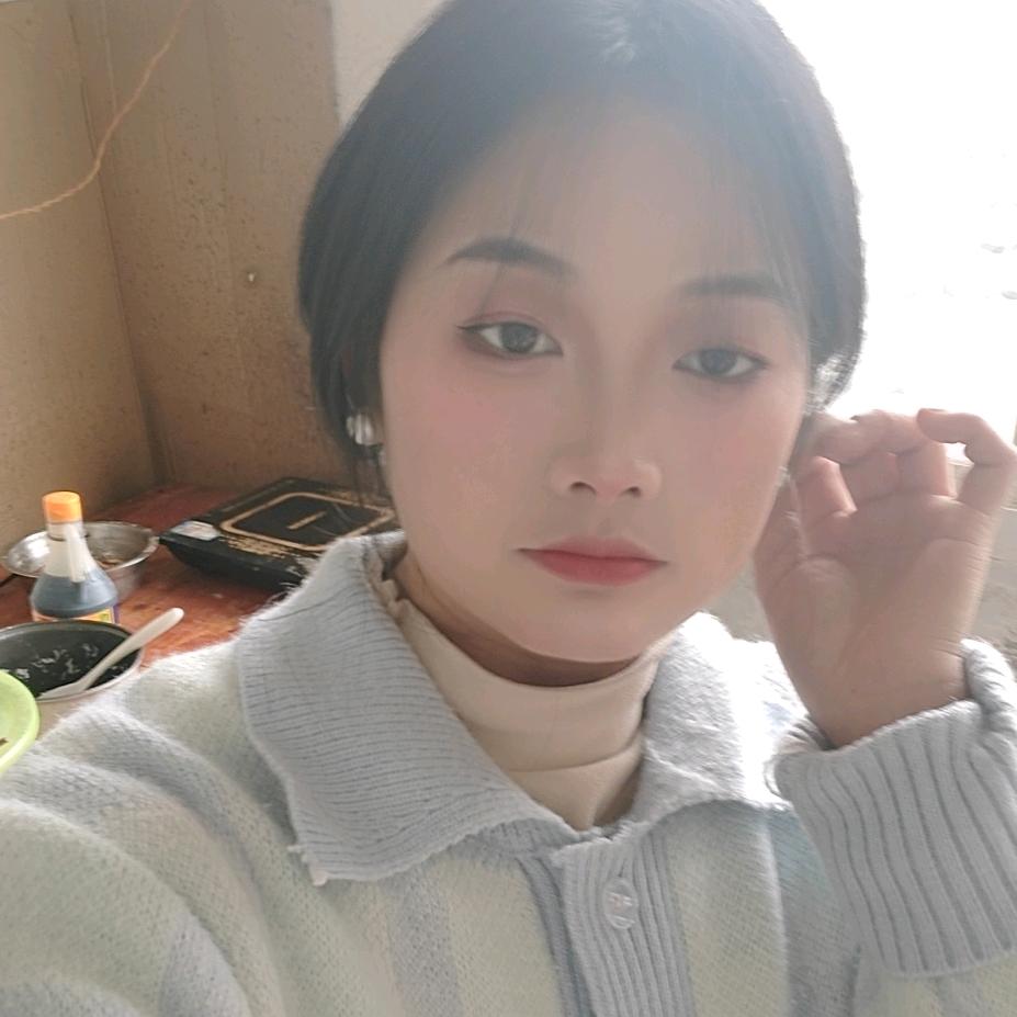 小五.🎄•͈.•͈🎄