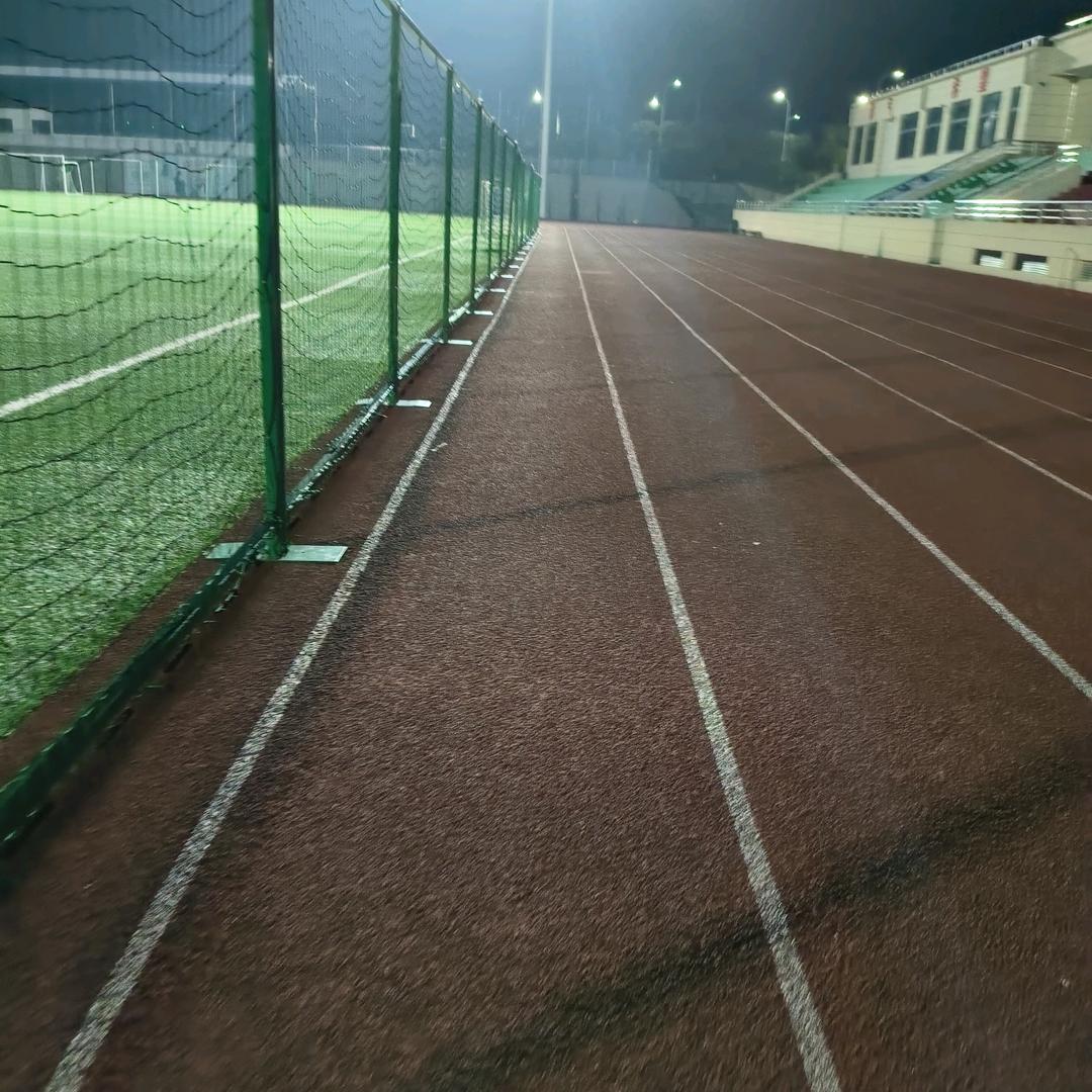 夕一颙