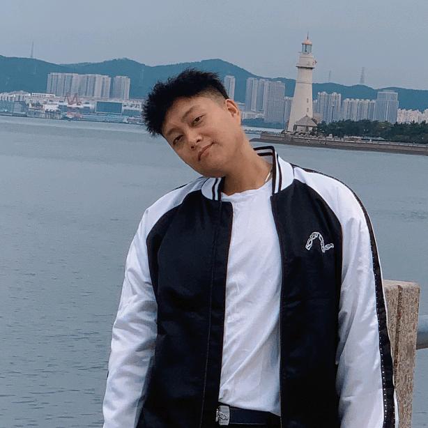 贾易凡（东北Eason ）