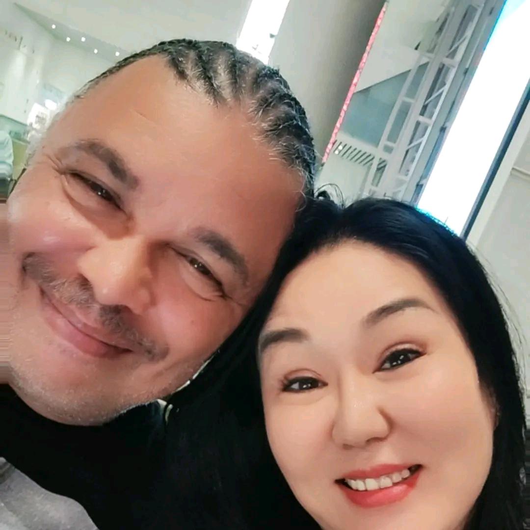 叶子姐🇨🇳🇺🇸(二婚跨国恋)
