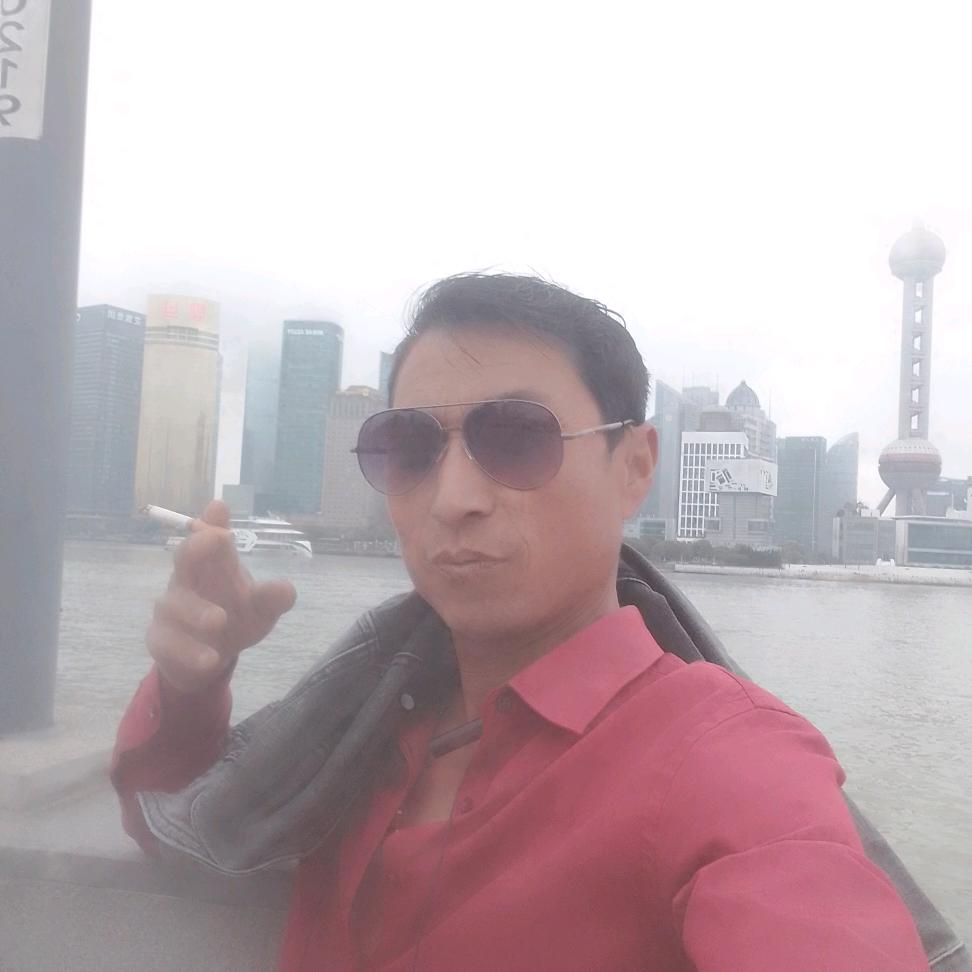 一人闯天下