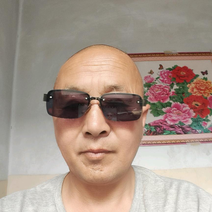 芮城何爱国《降糖收徒》