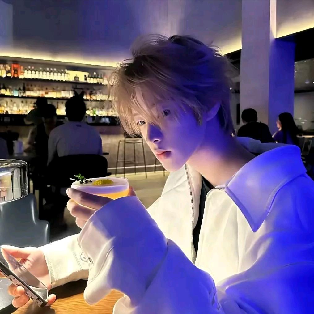 花茂❄️【1025】