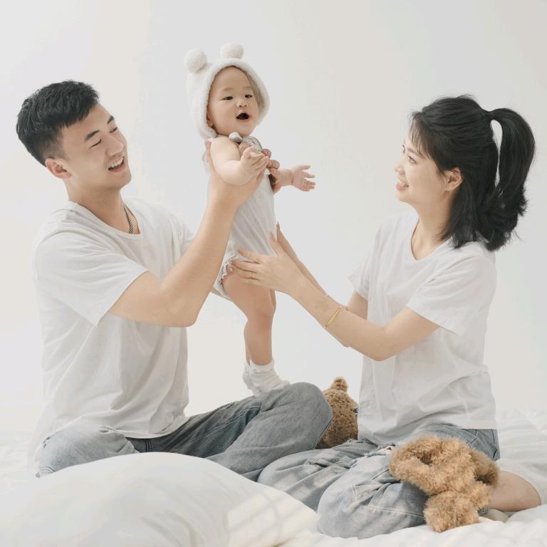 跟着杰哥摘石榴🎁