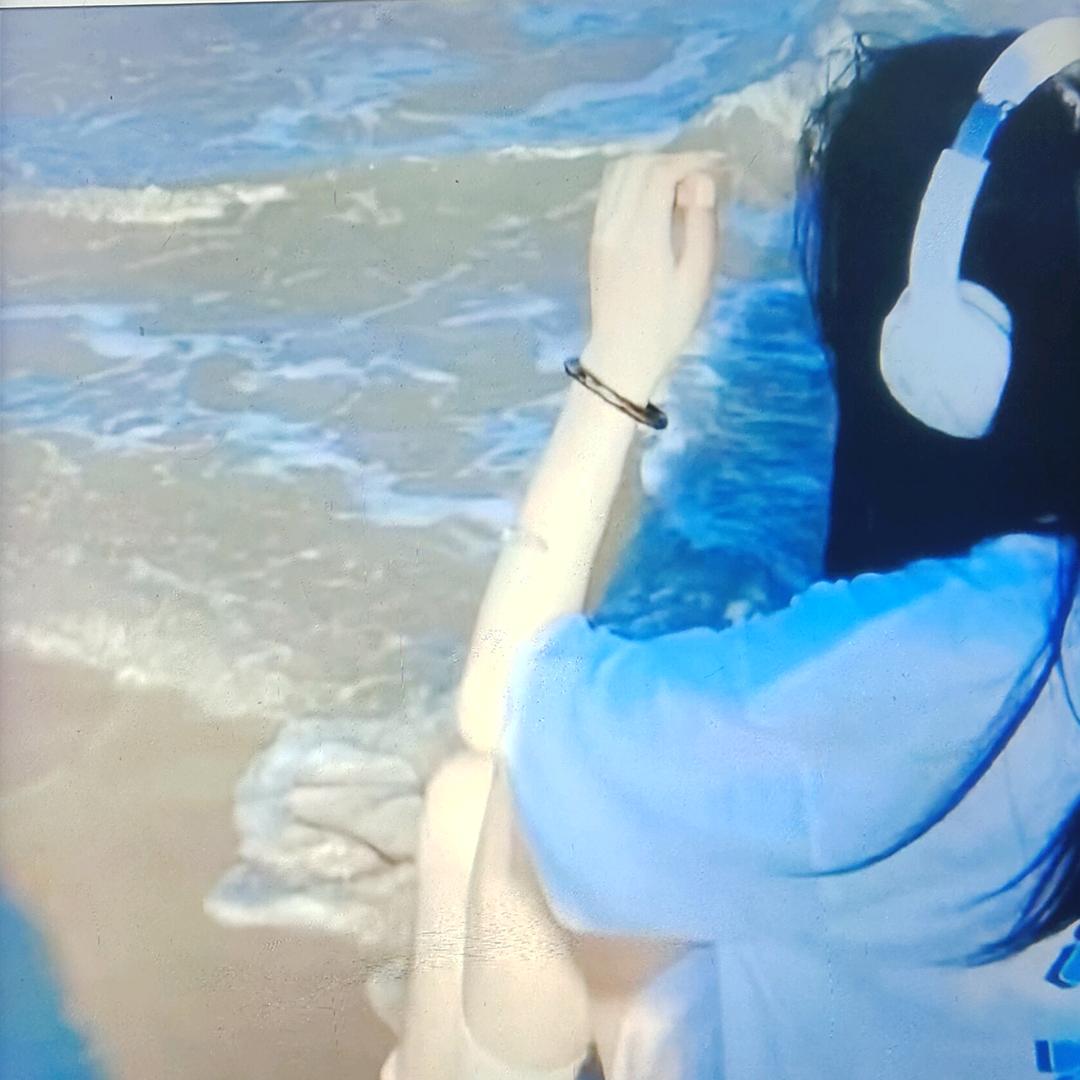 李涵玉