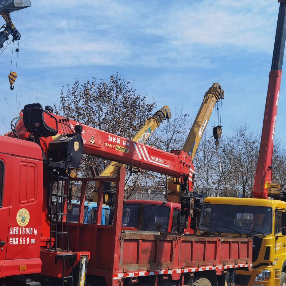 贵州创实二手随车吊