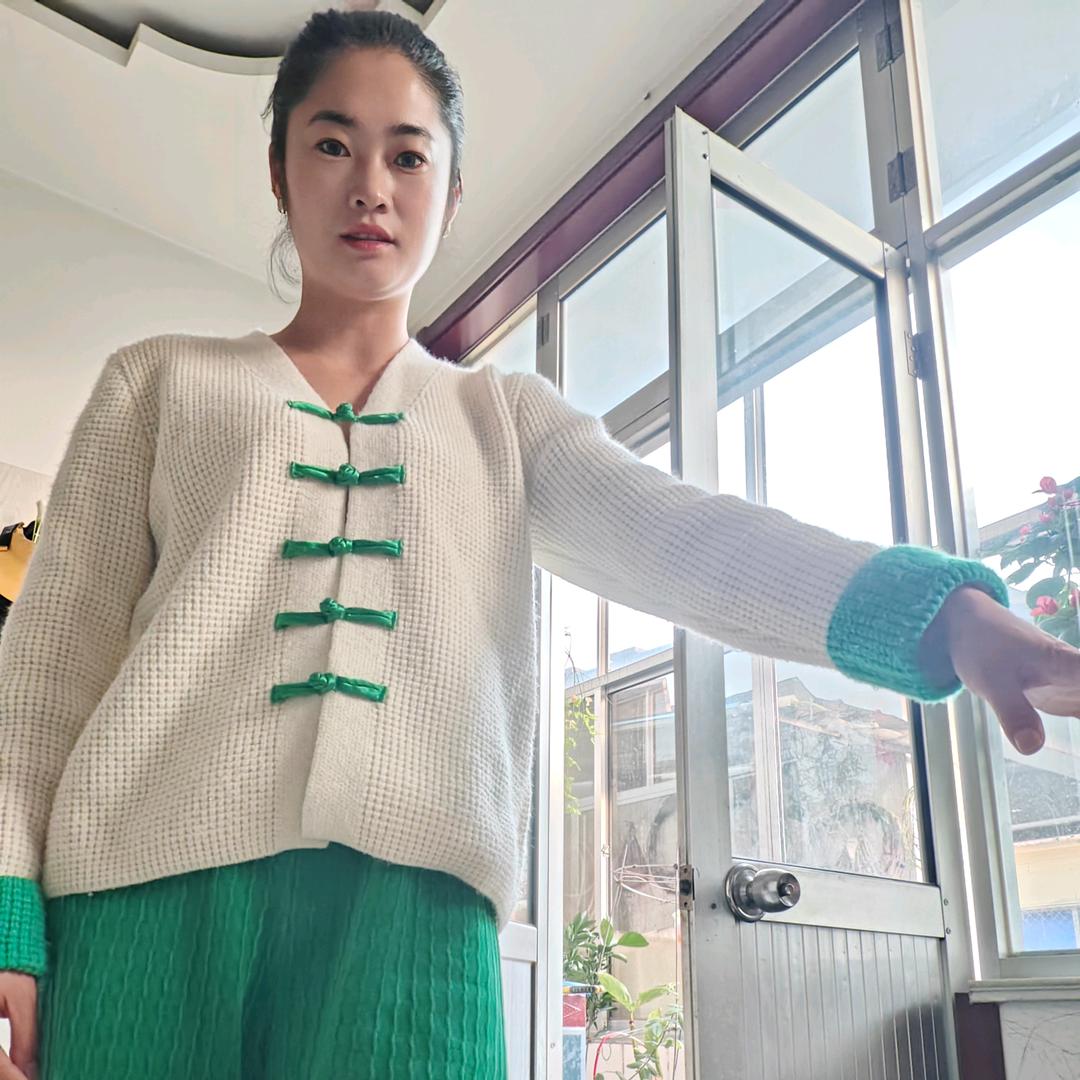 种姜的小娘们！！