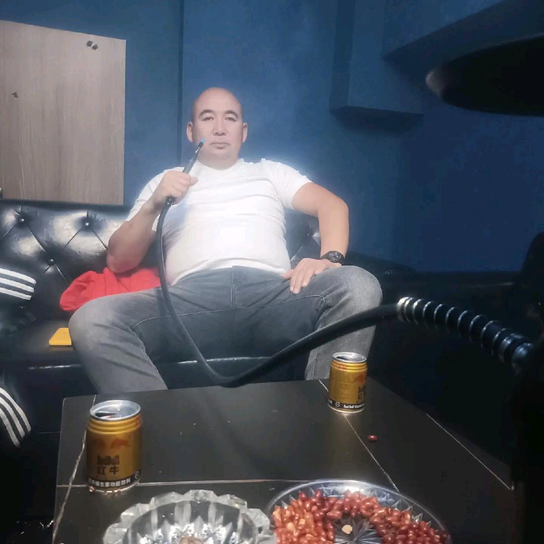 阿依登