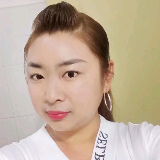 小燕善良给错了人