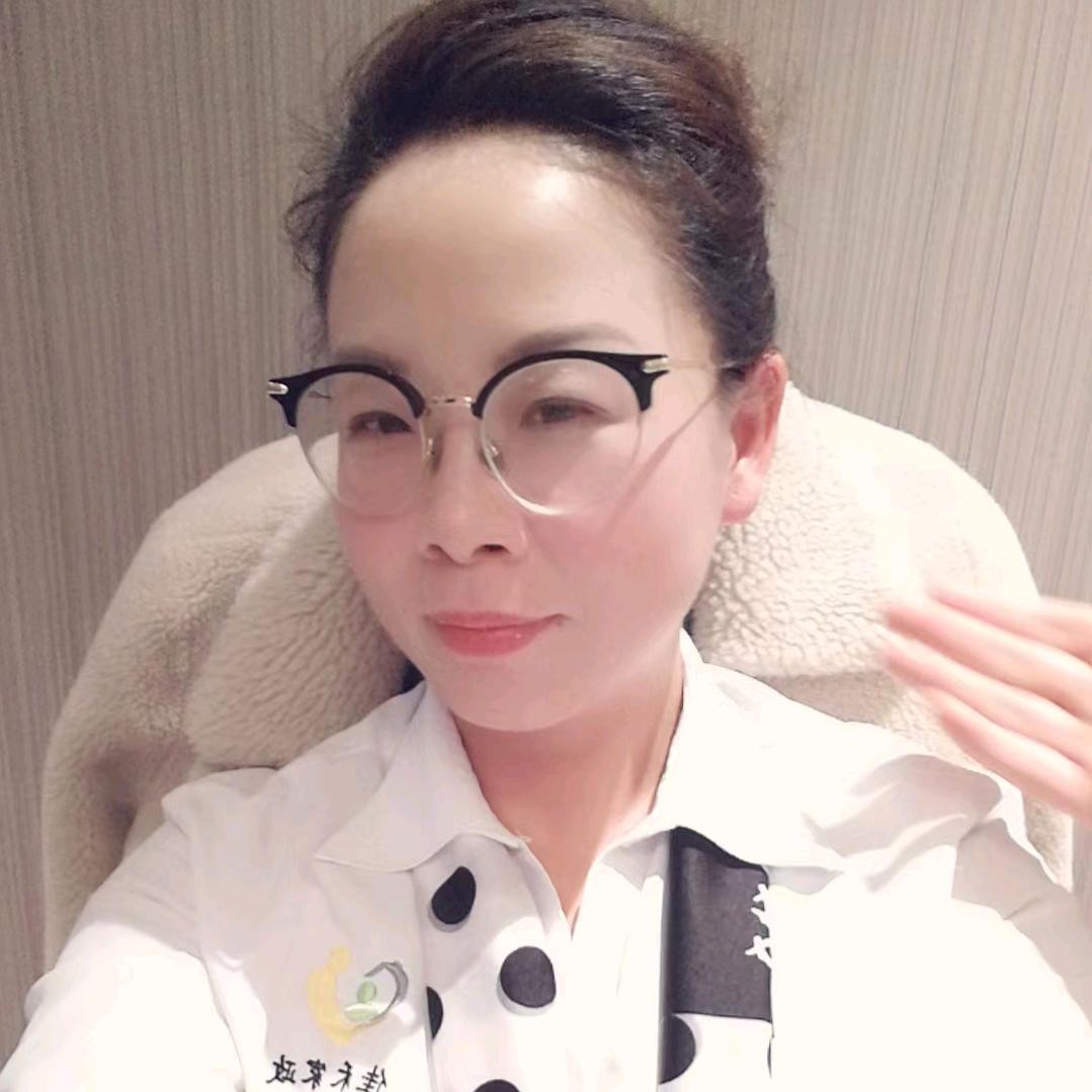 佳禾家政培训师