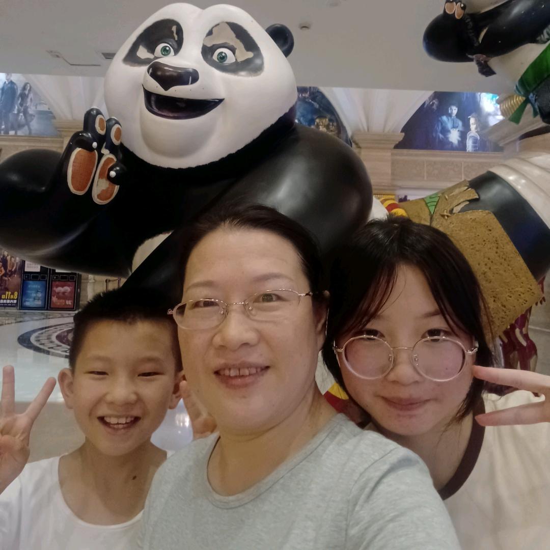 小艳姐