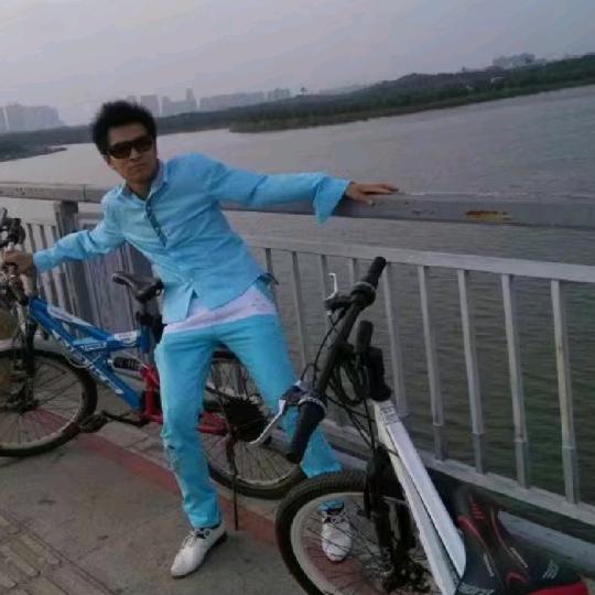 🌷🌷🌷加🌹油🌹🌹💐🐍🐍