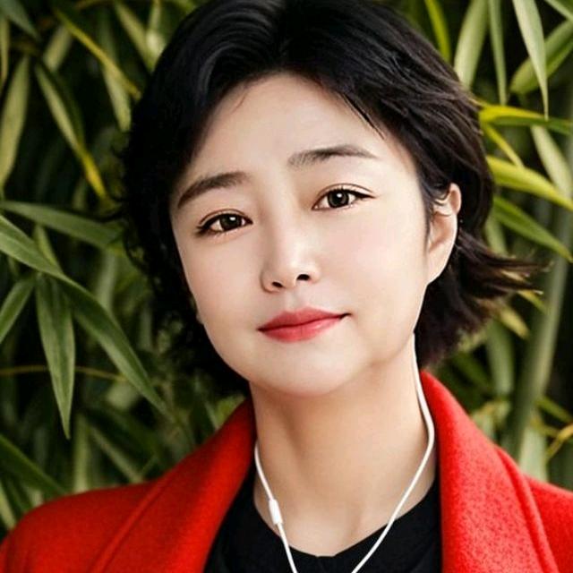 四姐服装       工厂直发