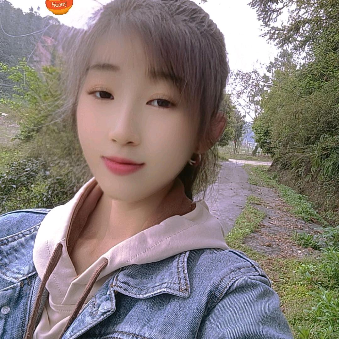 风中微笑