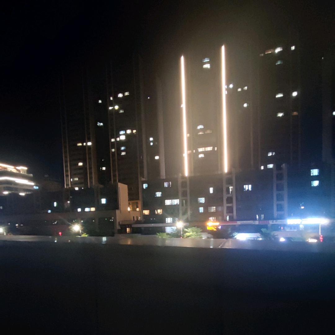 🌑🌒🌓🌔🌕🌖🌗🌘🌑