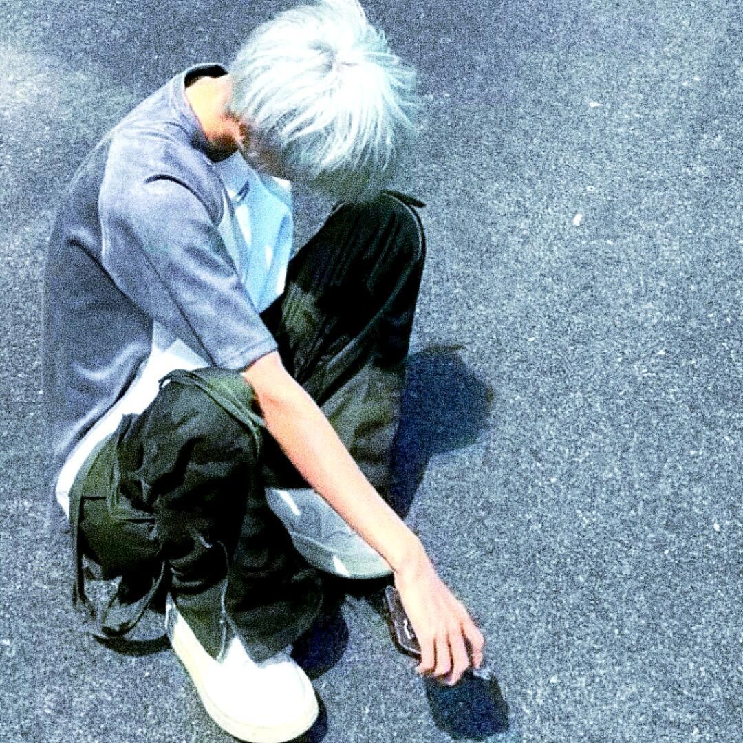 花落予妳头像