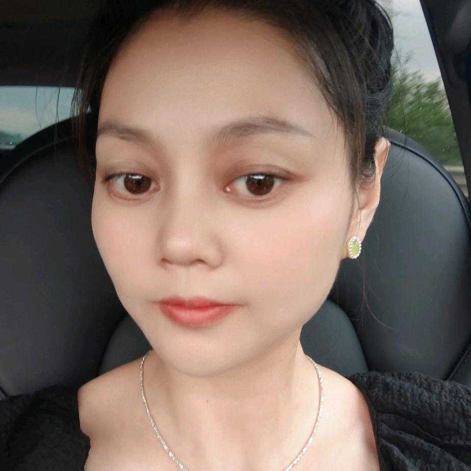 轻素栖花里小华（东阳银泰城店）