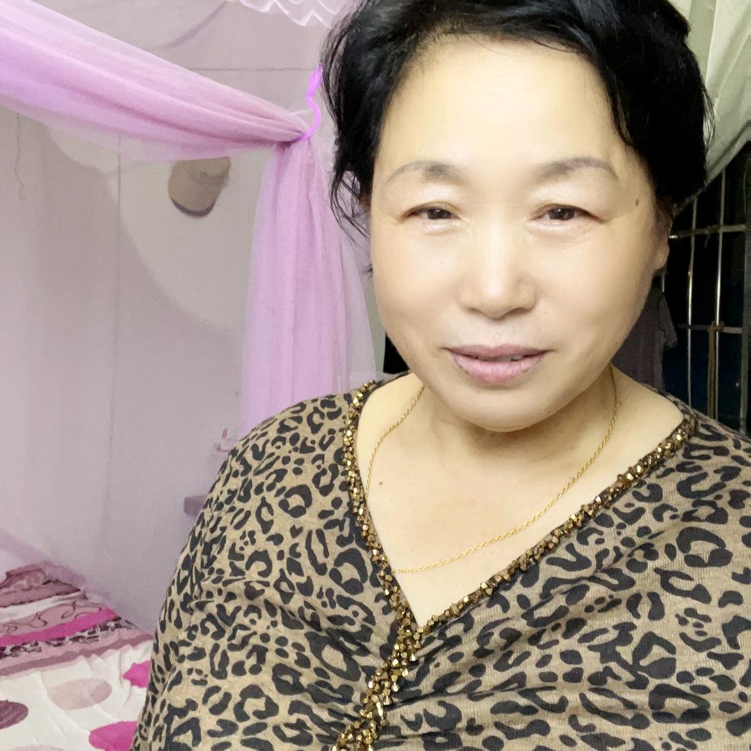 容姐（晚上8.10）首播