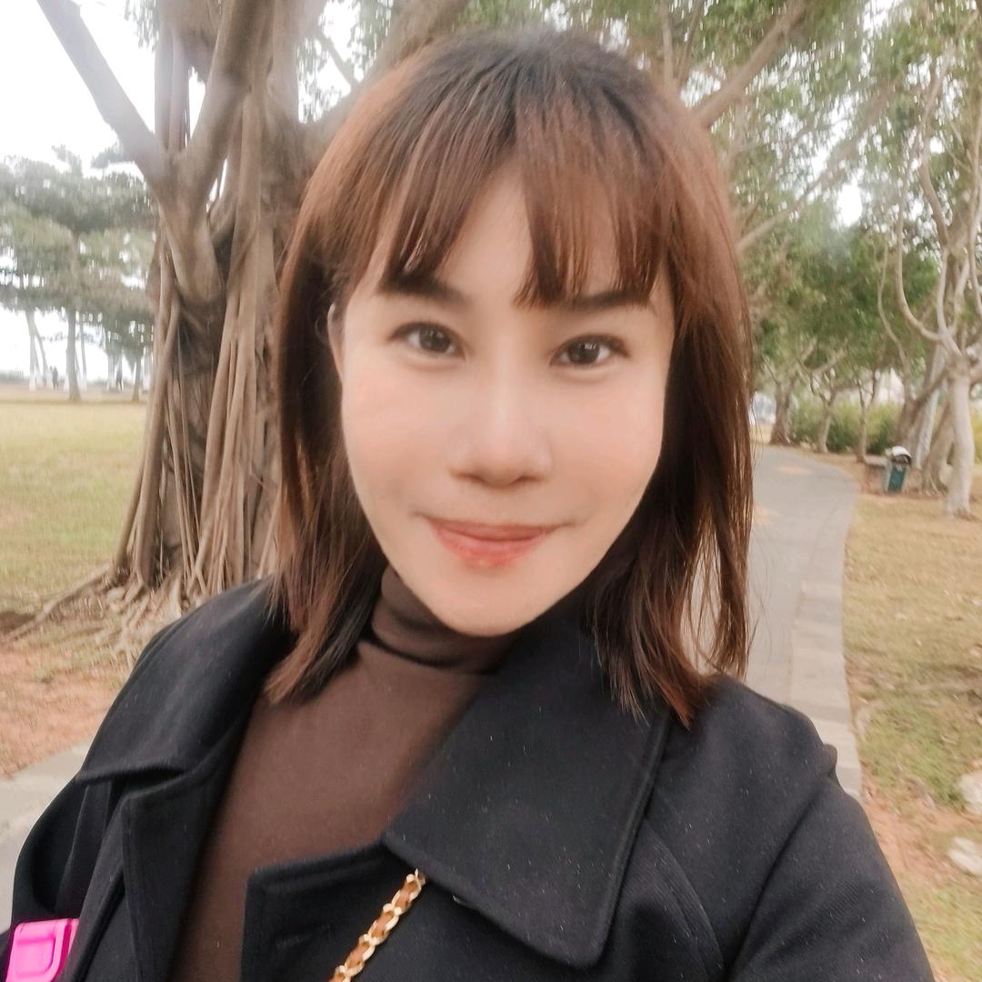 小芳，民歌 ，通俗都可以唱，一起来倾听吧