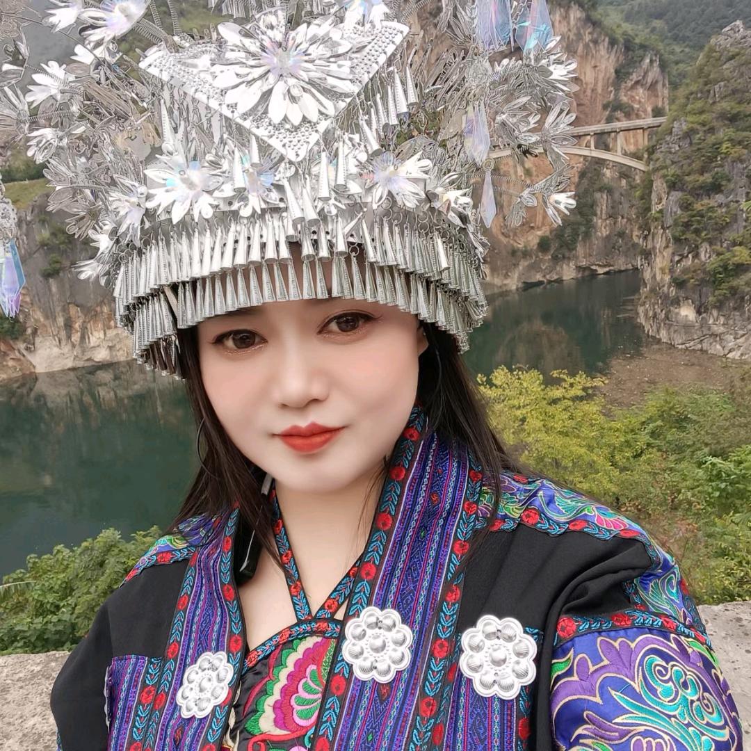 四川小莉莉