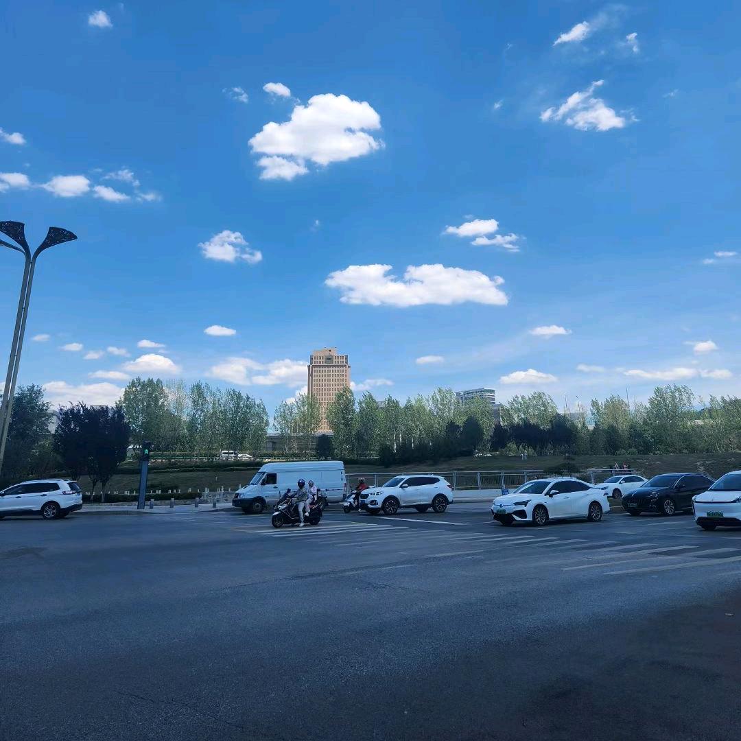 霸道❤总裁{小号}