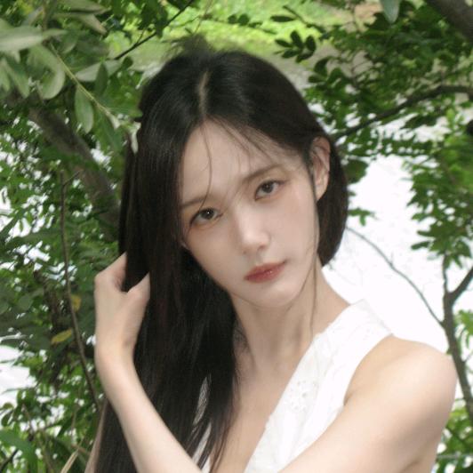 姀葳