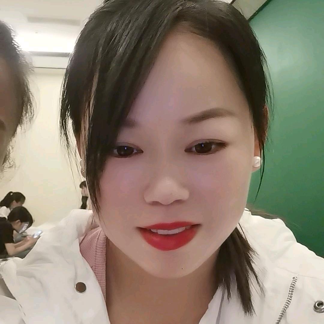 单亲宝妈，红