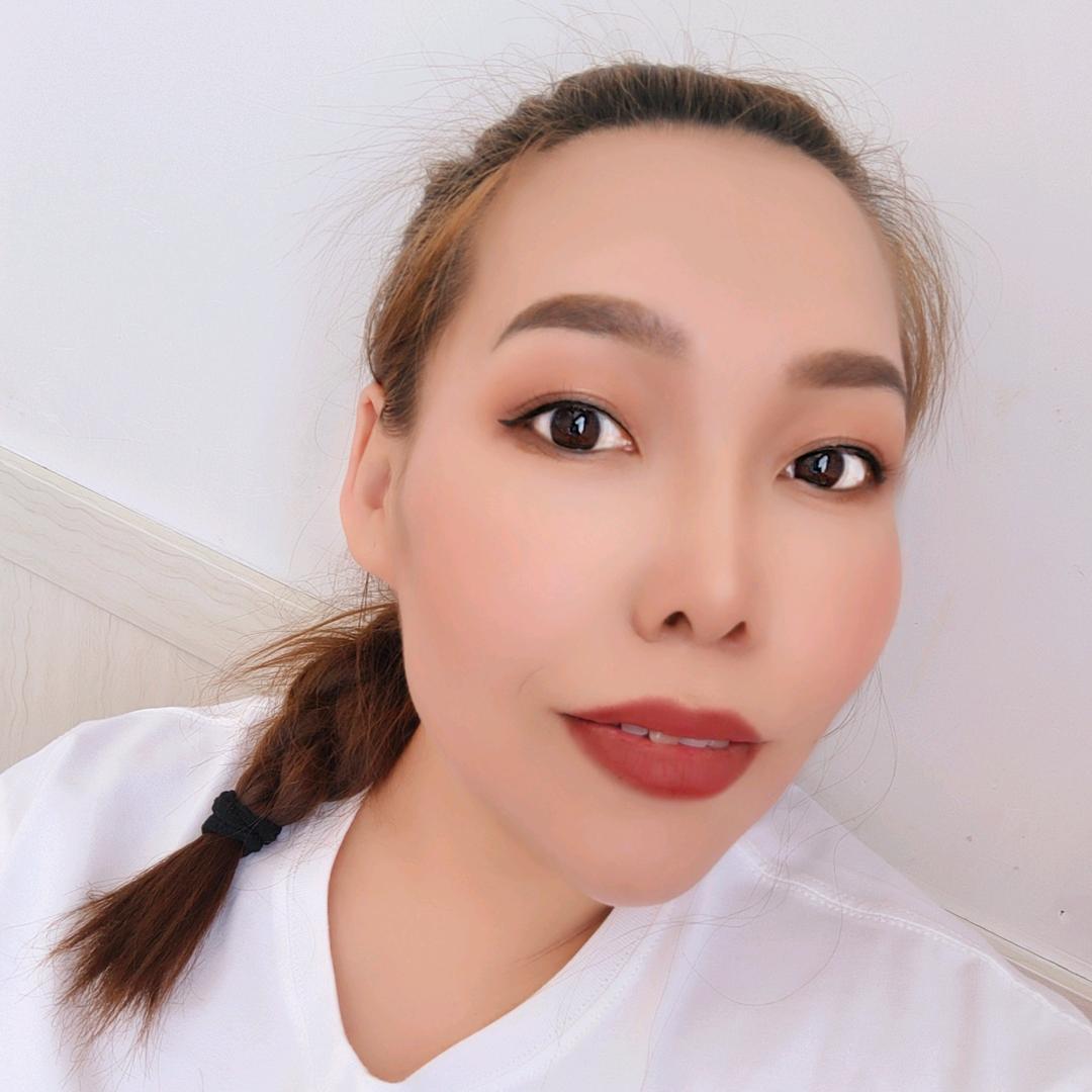 小亚（n r t y）