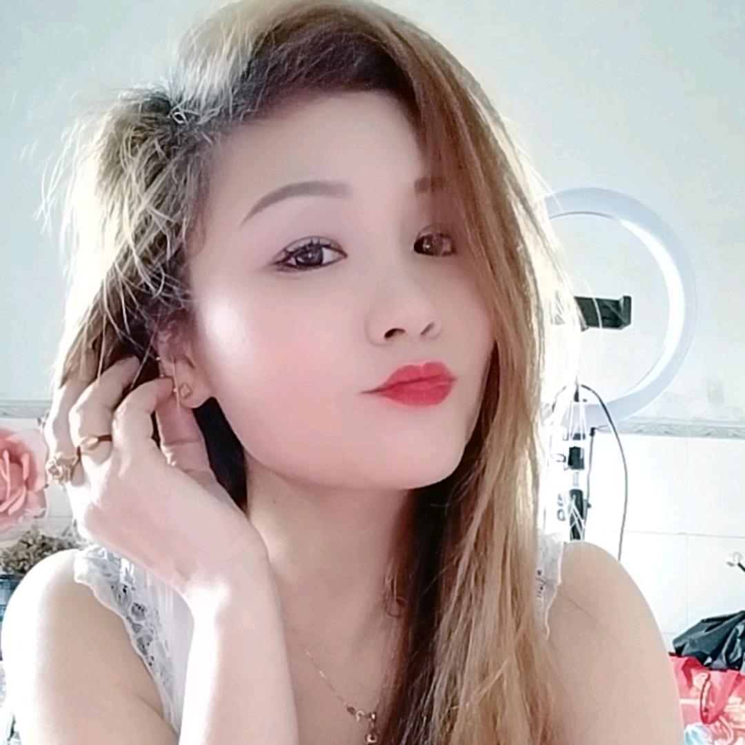 （丽丽）孤孤单单一个人也挺好💋