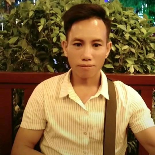 情酒孤单在雨中