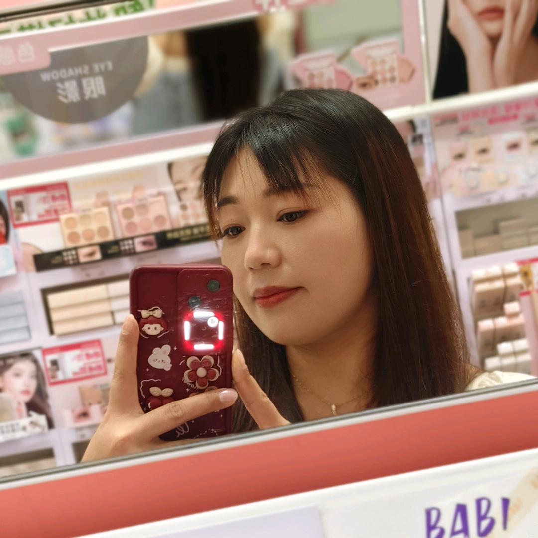 是小负婆呀