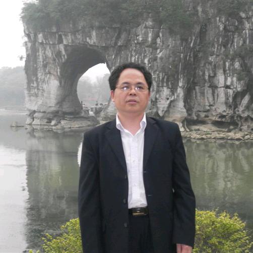 窗外明月光