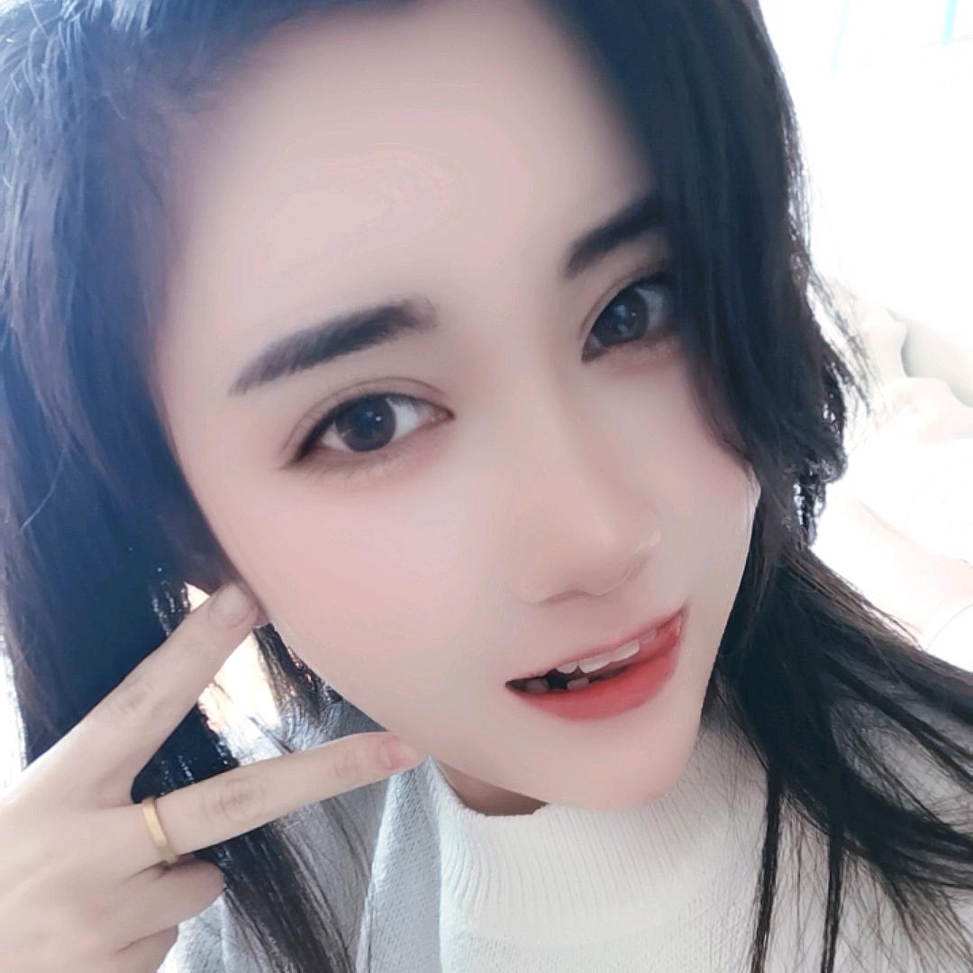 小女子，在此