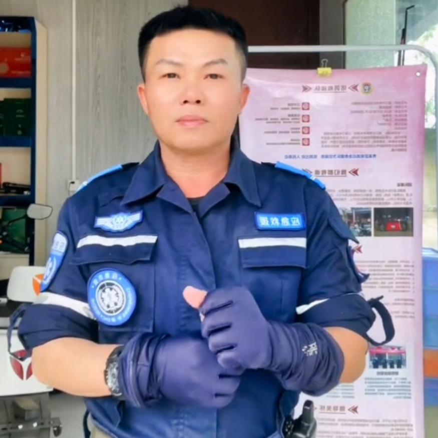 兵哥哥［退役军人］🇨🇳